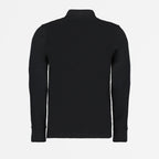 Image d'un polo noir classique avec poche par Saint Laurent pour hommes - Saison Automne-Hiver 2023 - Vue des détails du produit 1