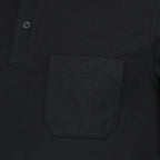 Image d'un polo noir classique avec poche par Saint Laurent pour hommes - Saison Automne-Hiver 2023 - Vue des détails du produit 2