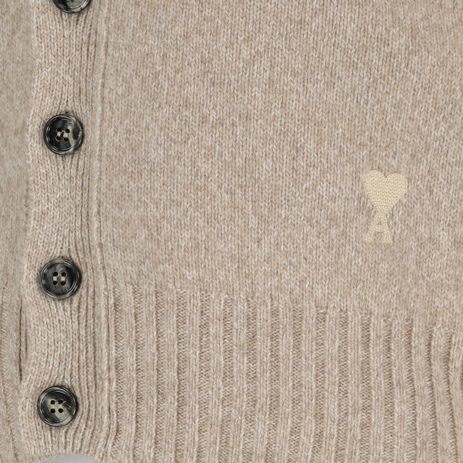 Beige Cardigan Ami de Coeur