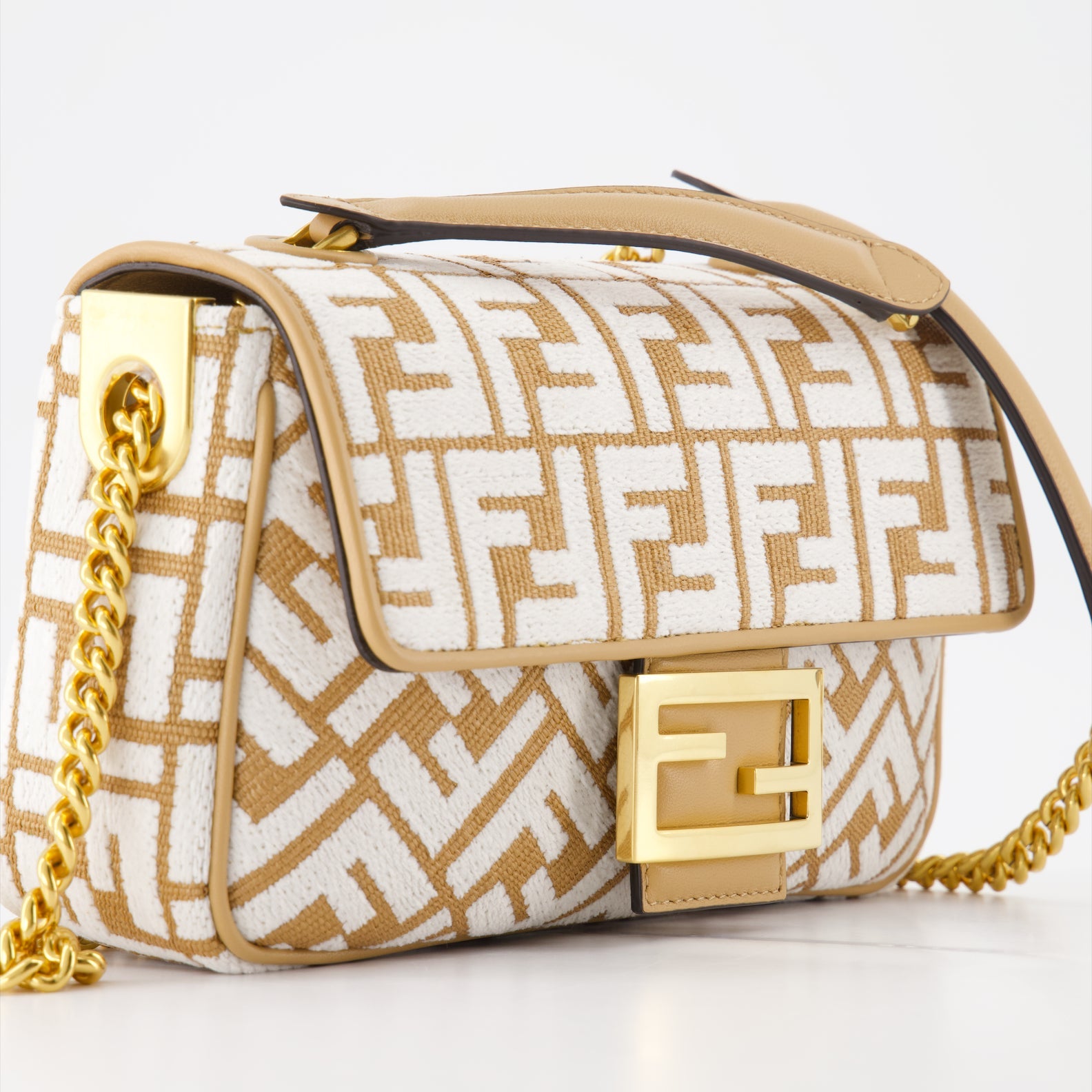 Fendi Baguette Bag, Raffia Bag, Luxury Handbag, Women's Designer Bag, High-end Fashion