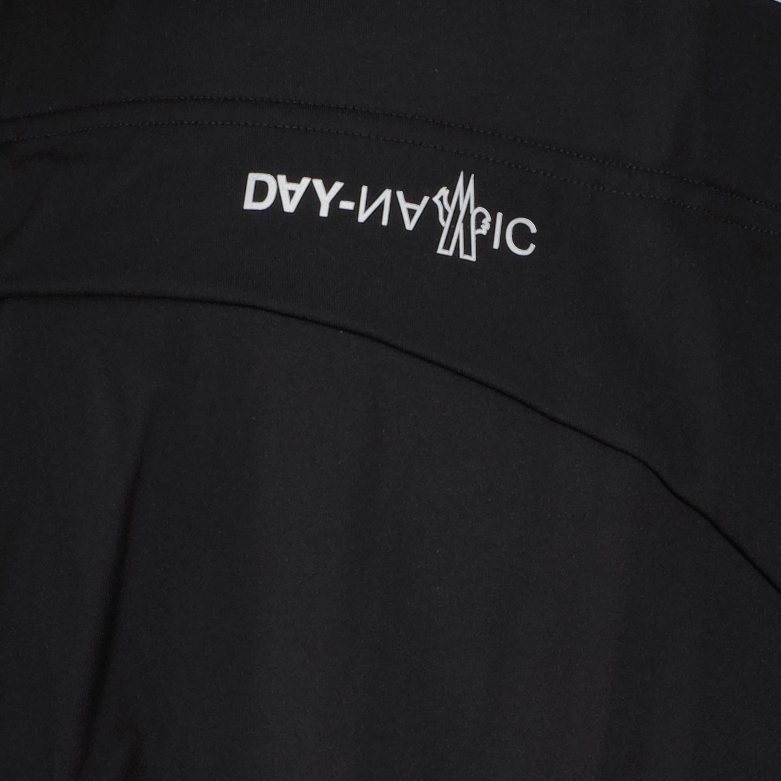 Bilde av svarte tekniske stoffbukser fra Moncler Grenoble for menn - Sesong Vår-Sommer 2023 - Detalj 8