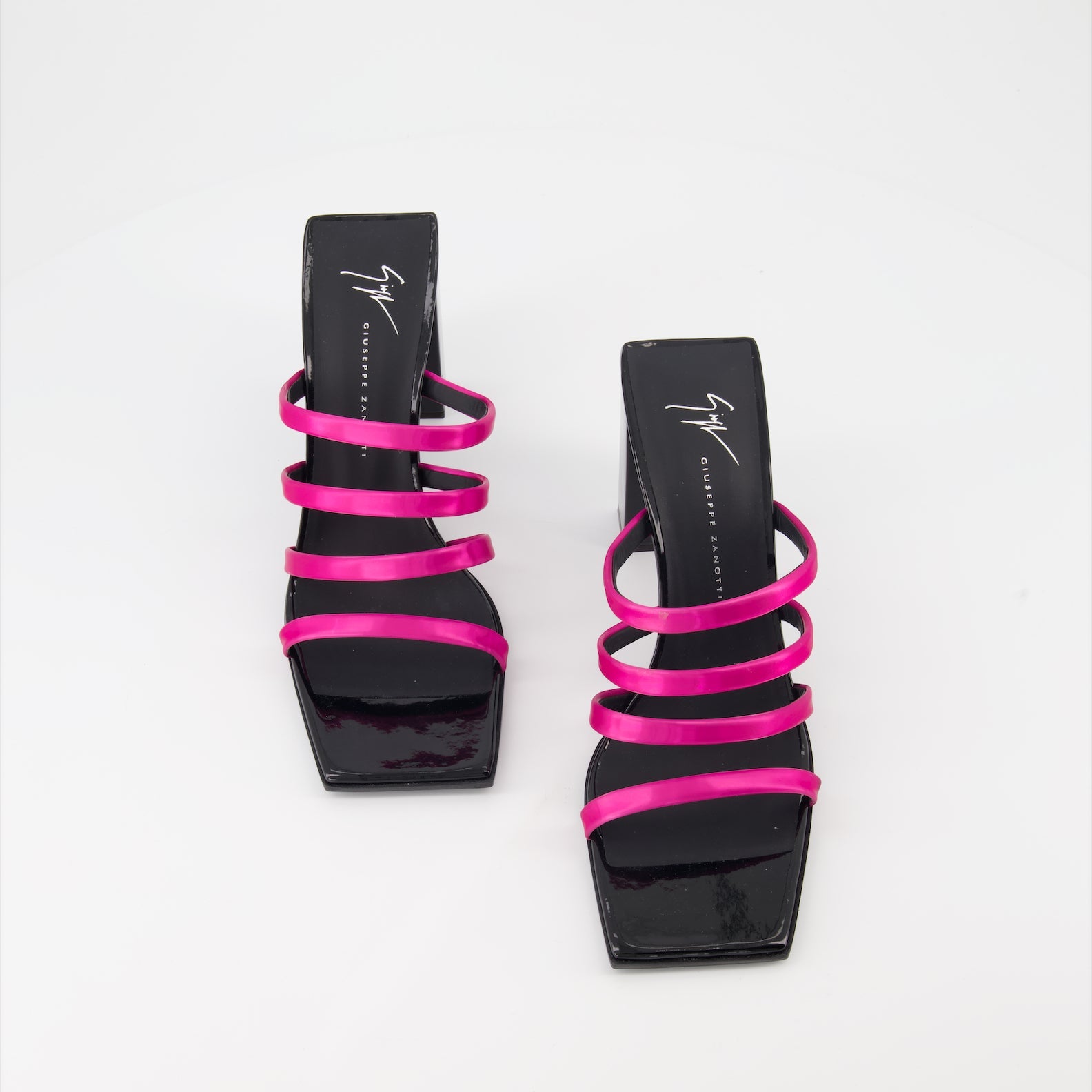 Shangay mules, Giuseppe Zanotti, luxury shoes, high-end mules, fashion accessories