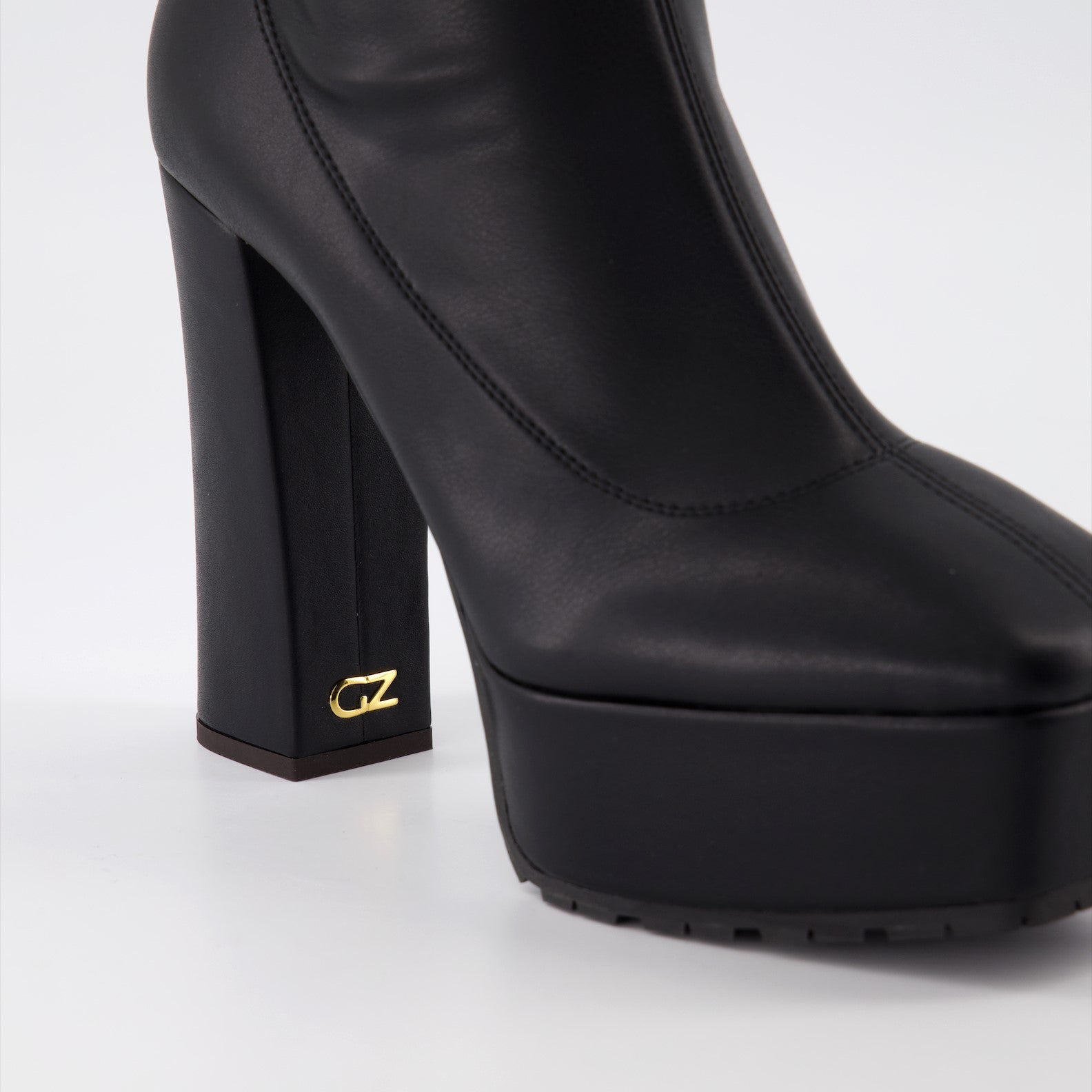 Giuseppe Zanotti, Cuissardes Morgana, luxury boots, high-end footwear, women's leather boots