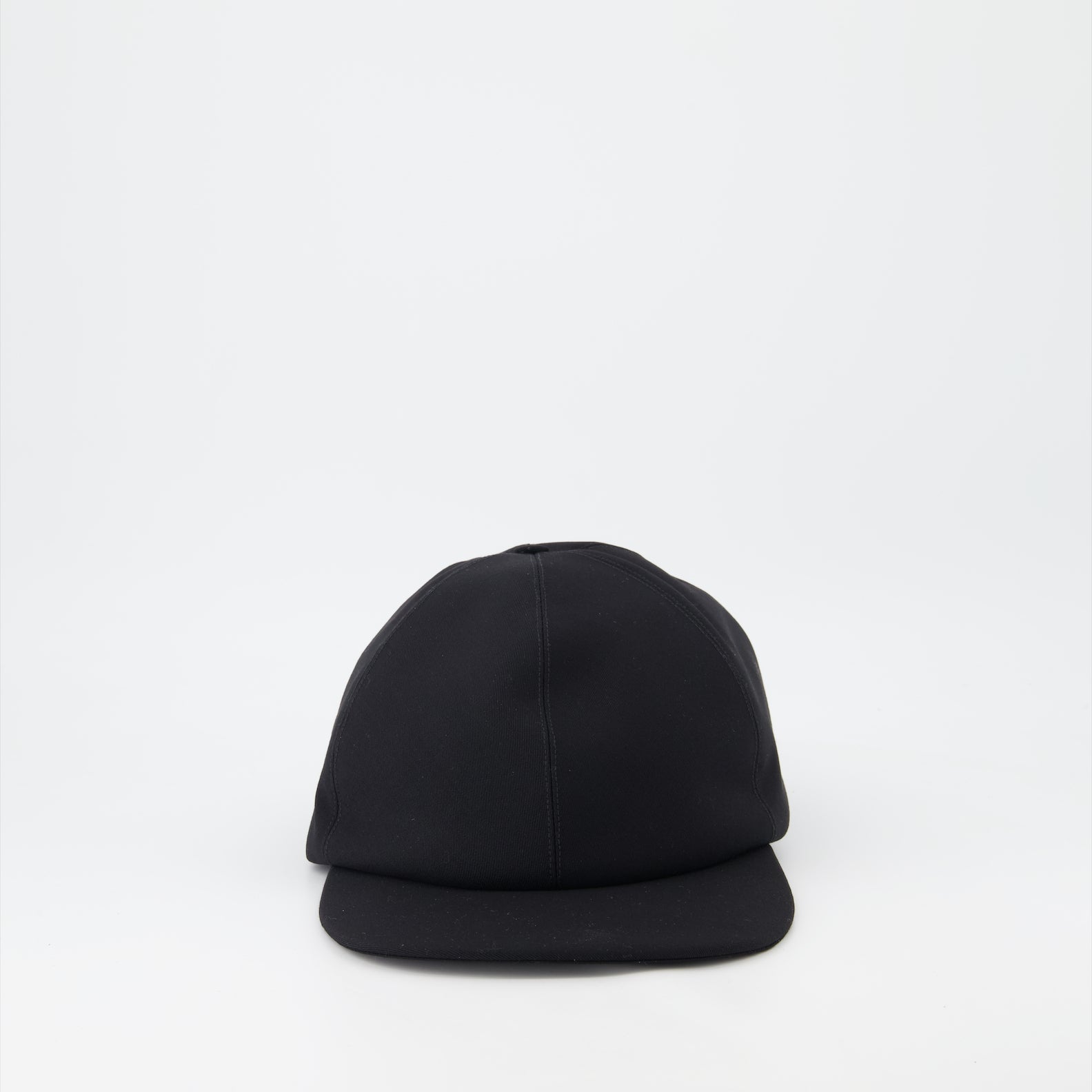 Dior men's cap, luxury wool cap, elegant bow cap, designer headwear, men's fashion accessories