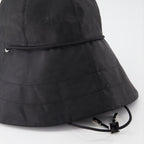 디올 남성용 Chapeau Souwester CD Diamond Dior 이미지 - 가을-겨울 2023 시즌 - 세부 정보 보기 1