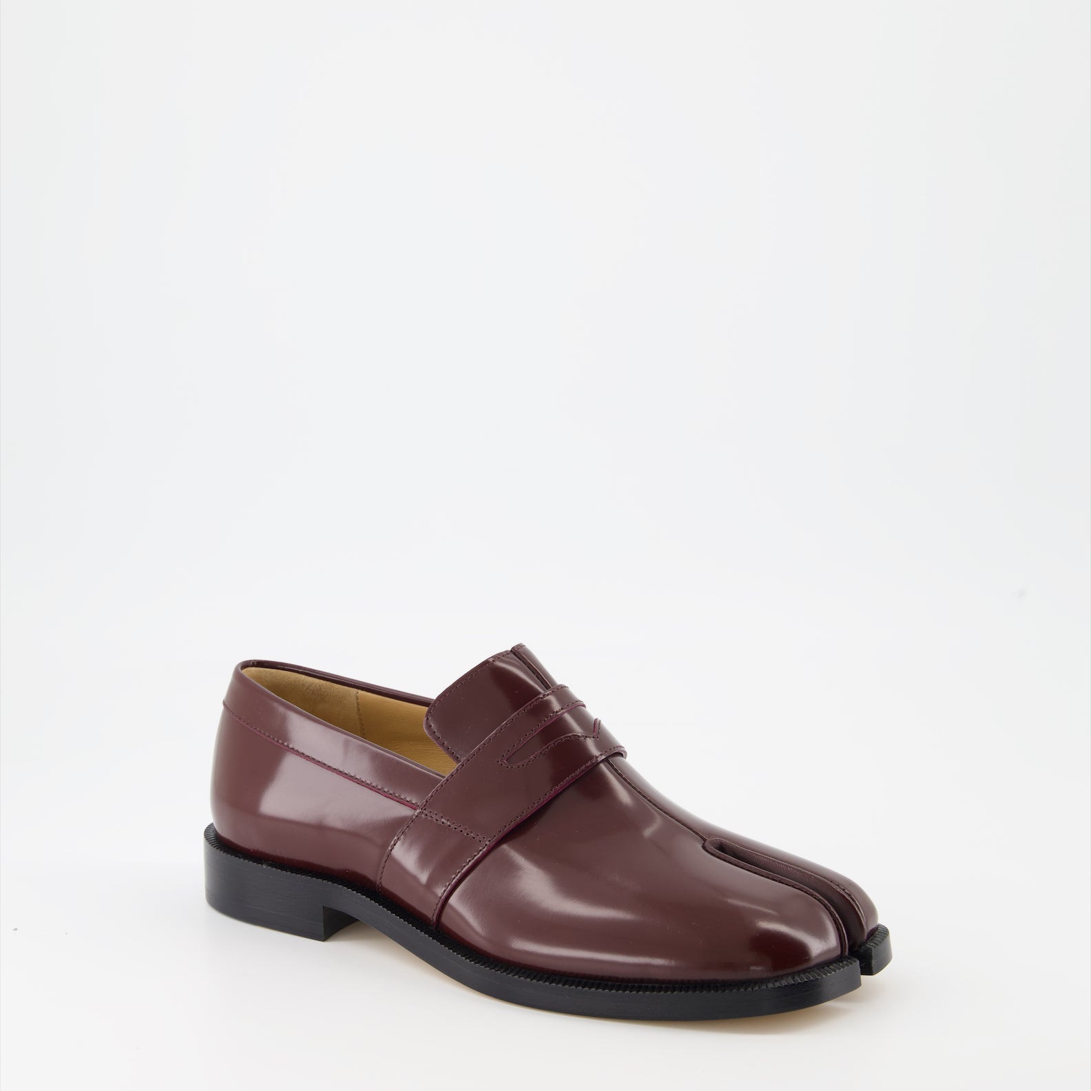 Tabi moccasins, leather patent moccasins, Maison Margiela, luxury footwear, Bordeaux moccasins