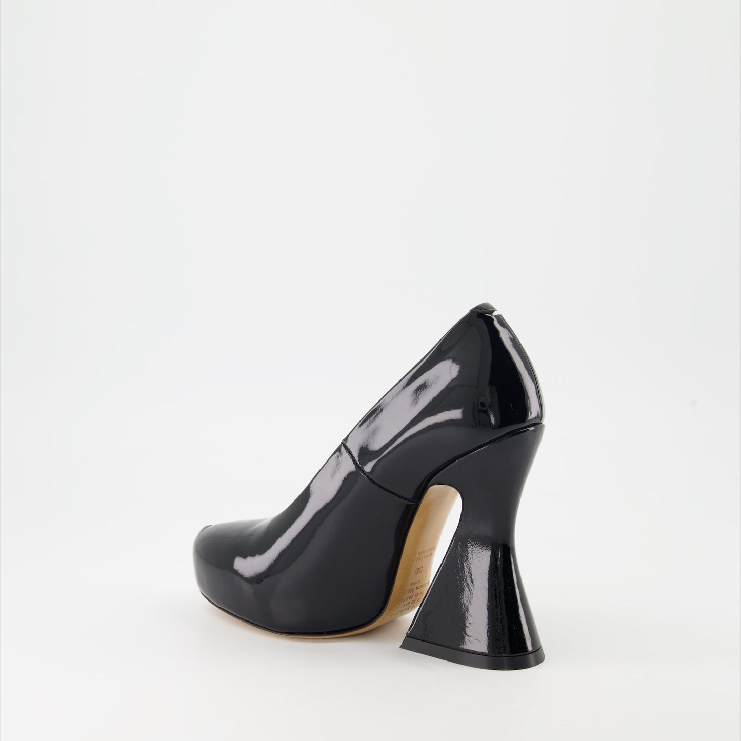 Patent Leather Pumps, Maison Margiela Shoes, Luxury Heels, High-End Footwear, Designer Pumps