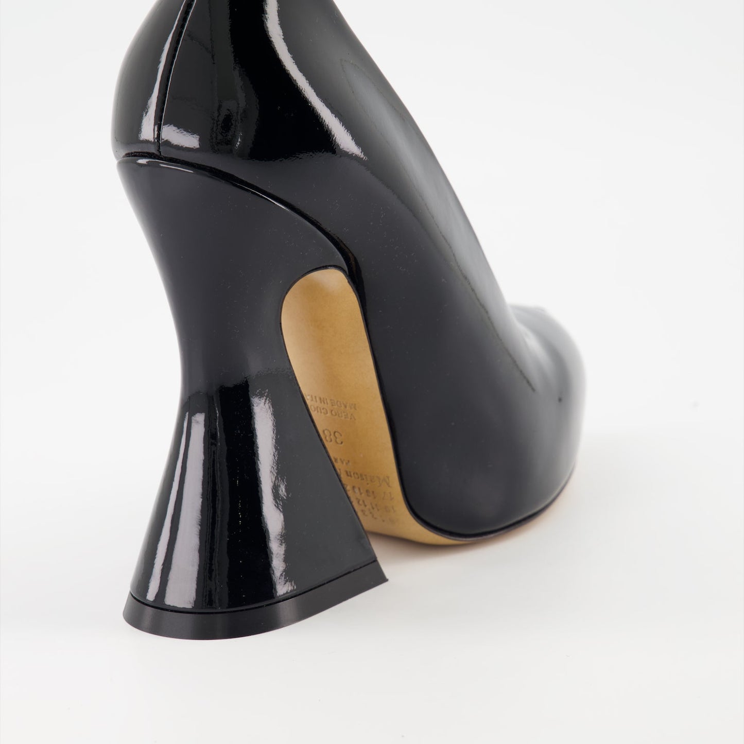 Patent Leather Pumps, Maison Margiela Shoes, Luxury Heels, High-End Footwear, Designer Pumps