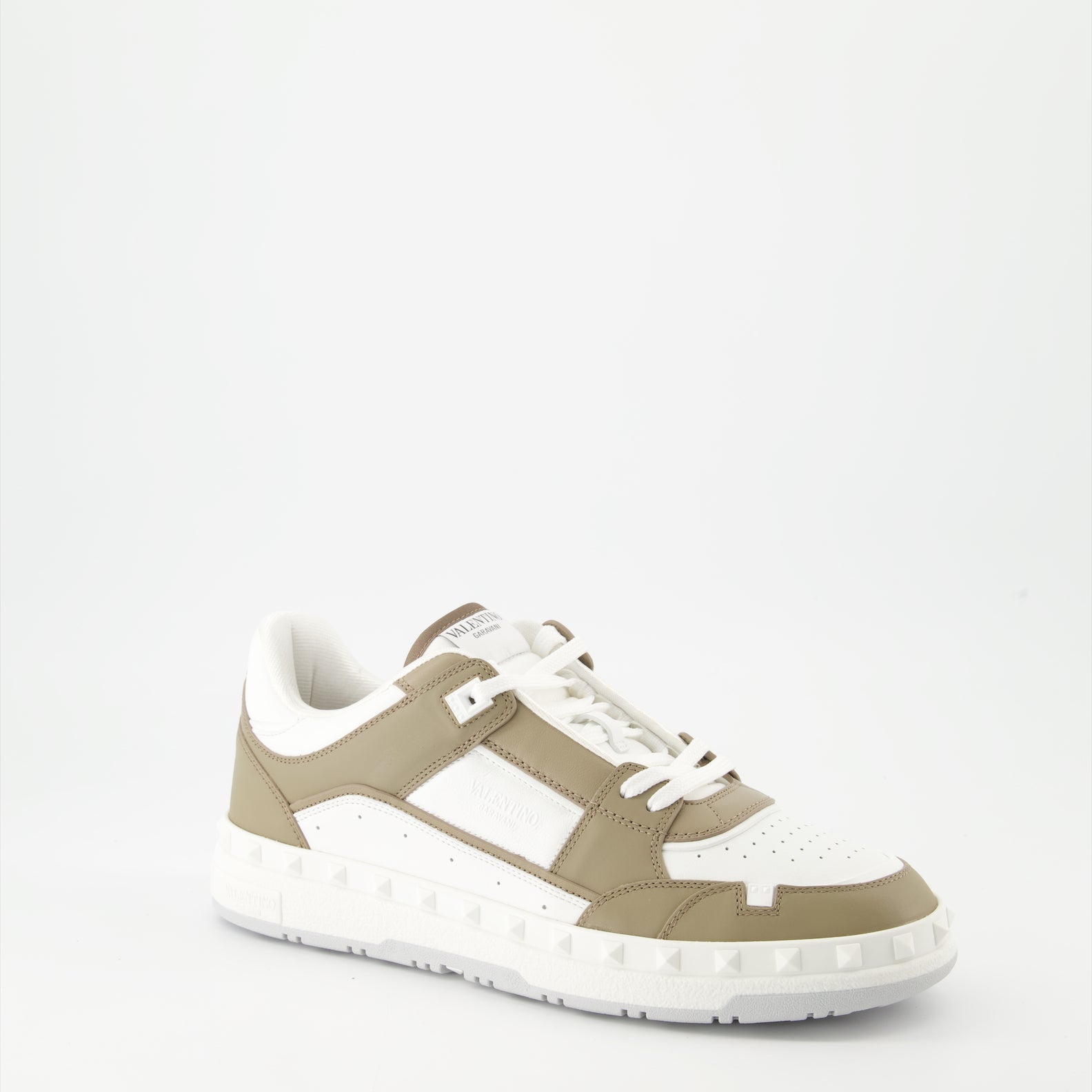 Valentino Garavani, designer sneakers, luxury footwear, leather sneakers, Freedots sneakers