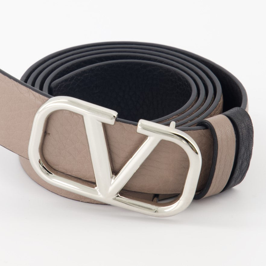 Valentino, reversible belt, VLogo, luxury accessories, leather belt