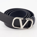 Reversible belt, Valentino Garavani, luxury accessories, VLogo belt, premium leather belt