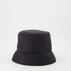 Image du chapeau seau VLogo Ton Sur Ton de Valentino Garavani pour hommes - Saison Printemps-Été 2024 - Vue de face