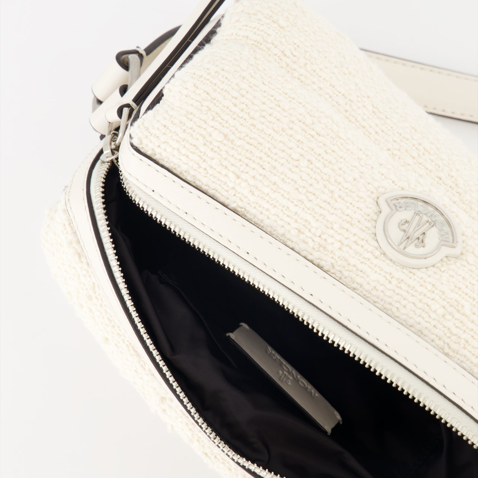 Image of Keoni Cotton Bouclé Bag by Moncler for Women - Season Spring-Summer 2024 - Detail View 8