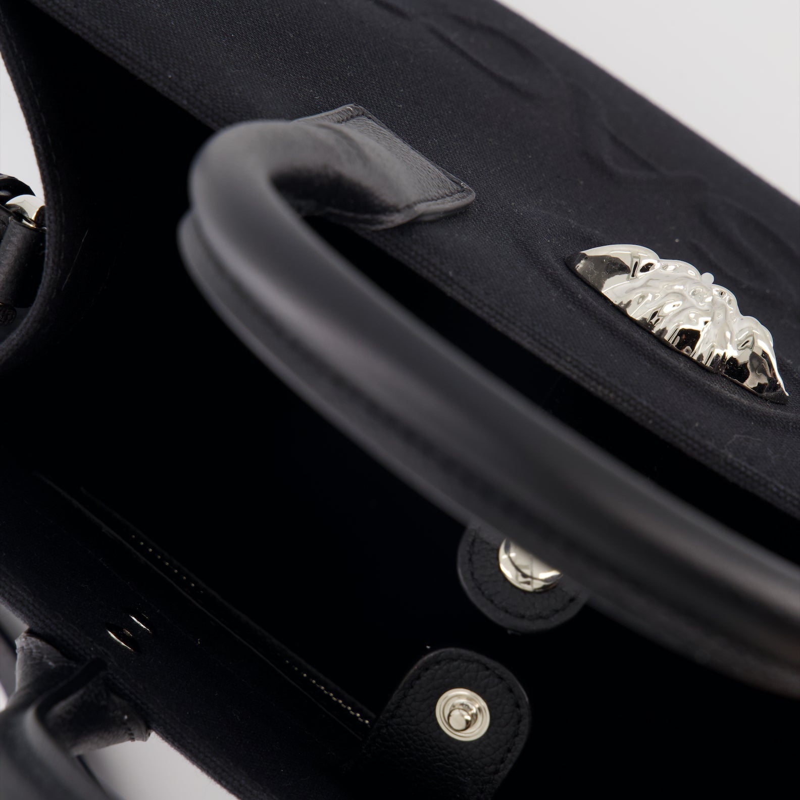 La Medusa, Versace tote, luxury canvas bag, Medusa emblem bag, designer handbag