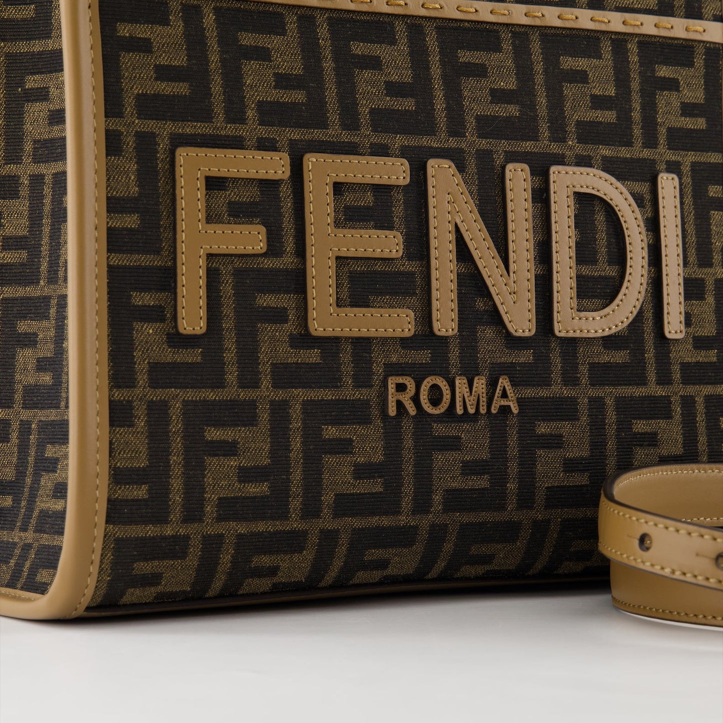 Fendi tote bag, luxury handbags, designer bags, Sunshine Tote, high-end fashion