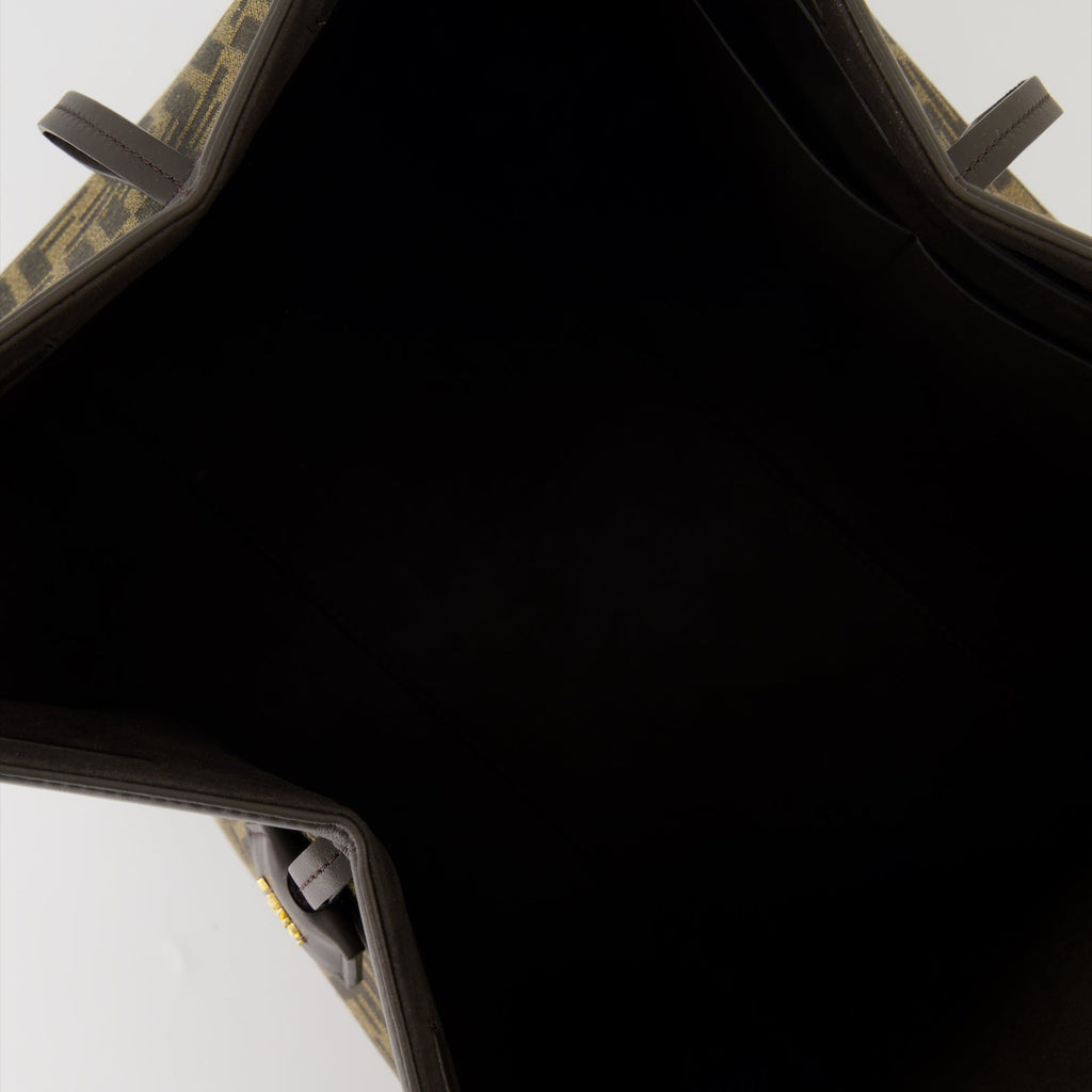 Fendi bag, Origami bag, luxury handbag, designer accessories, high-end fashion