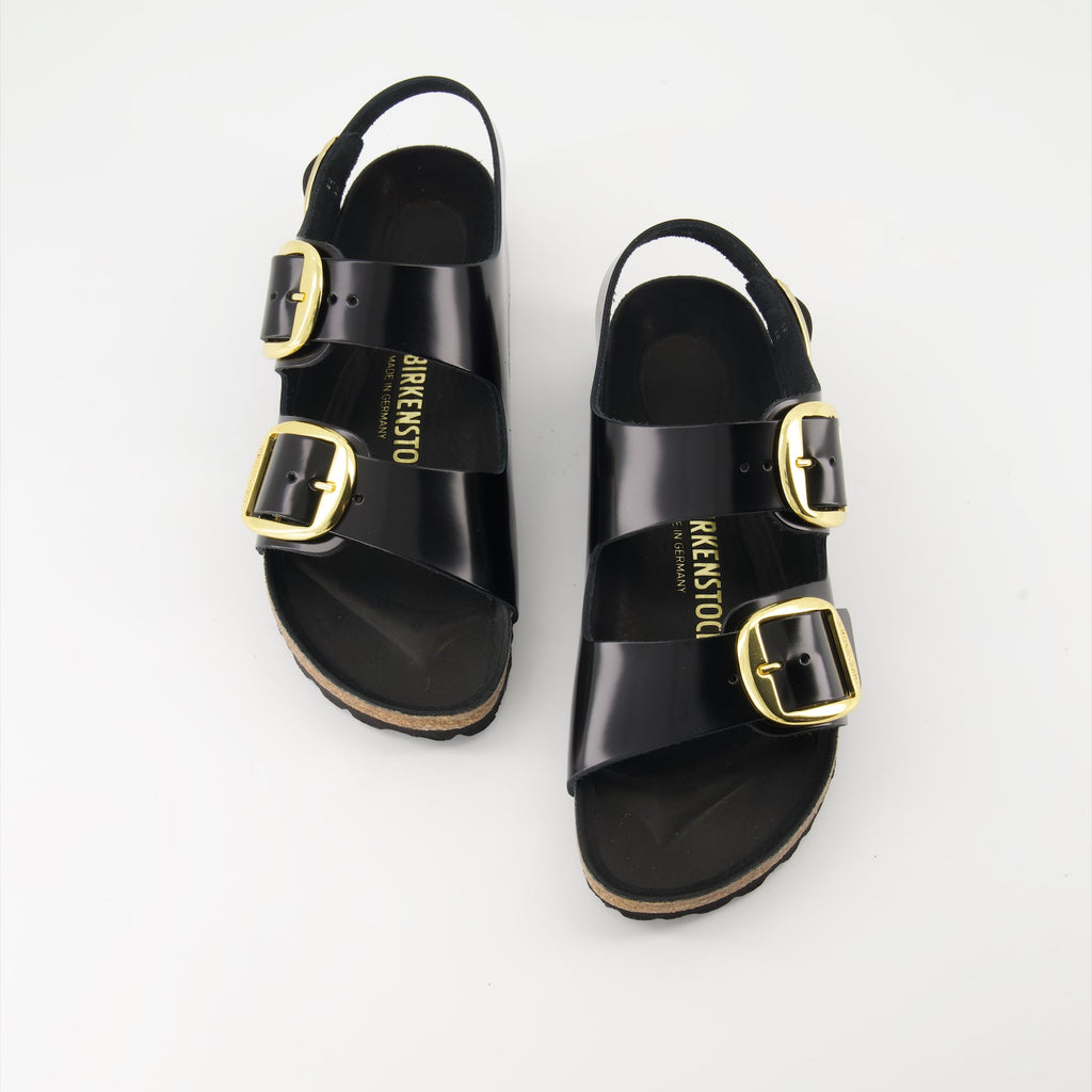 Image de sandales en cuir Milano Big Buckle de Birkenstock pour femmes - Saison Printemps-Été 2024 - Vue de haut paire