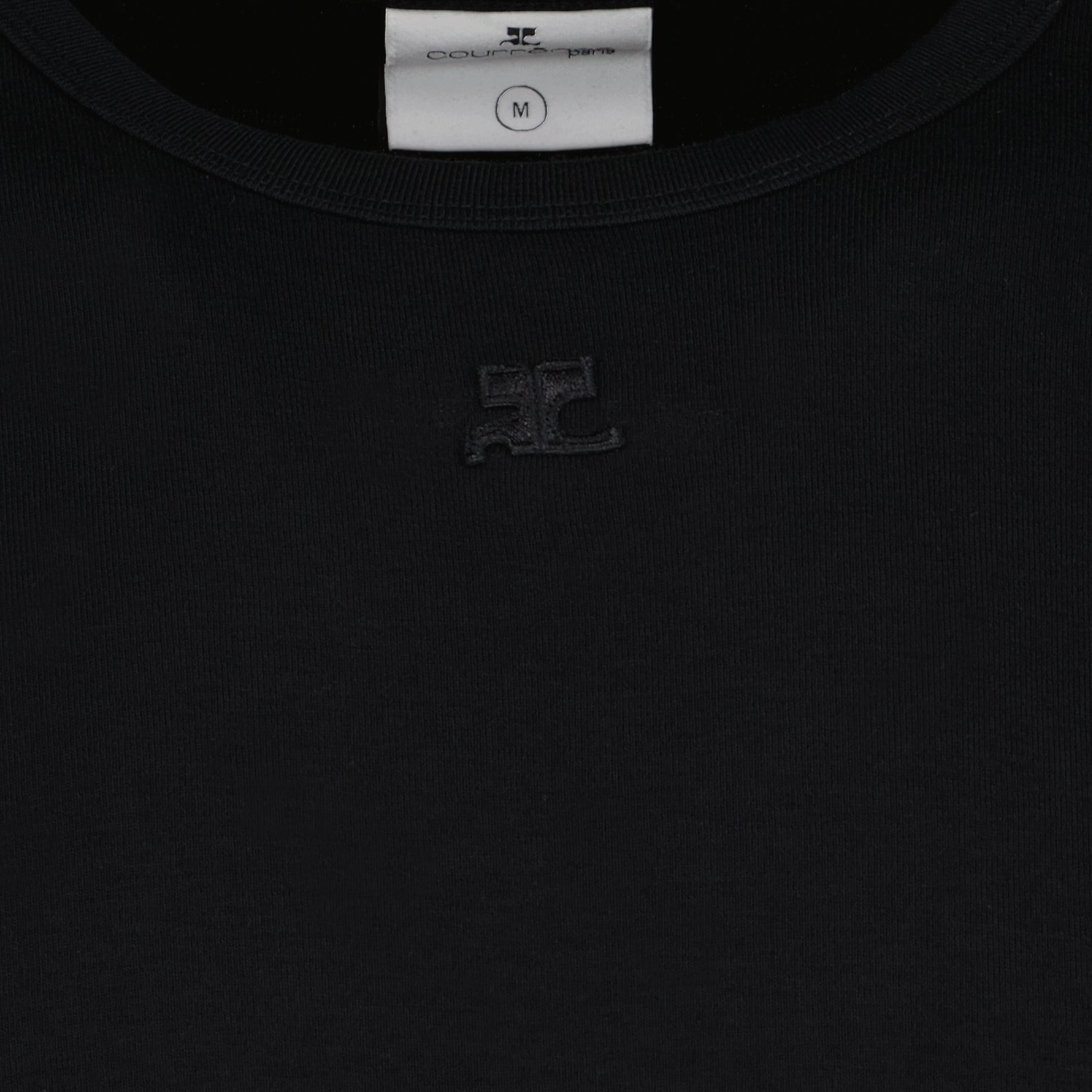 Image of Contrasting Black T-Shirt Réédition by Courrèges for Men - Season Spring-Summer 2024 - Detail View 5