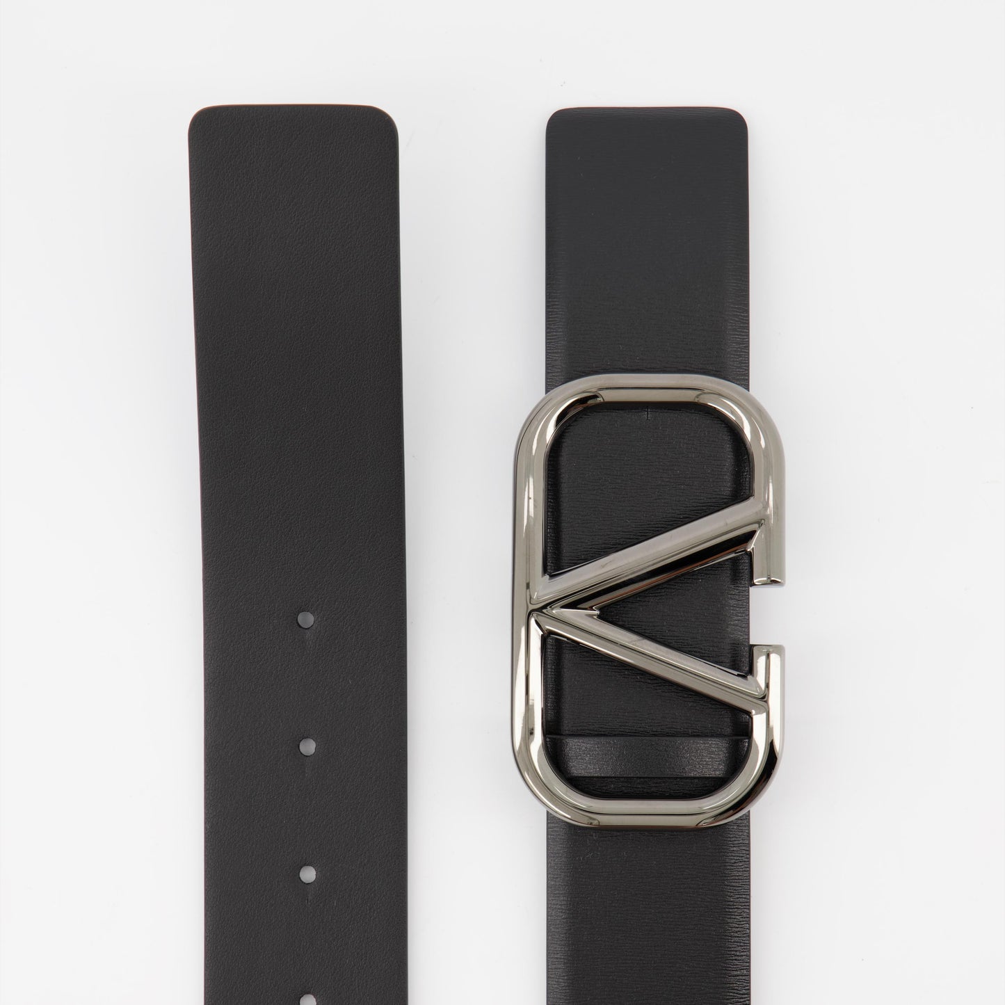 luxury belt, leather belt, Valentino Garavani, VLogo belt, black leather belt