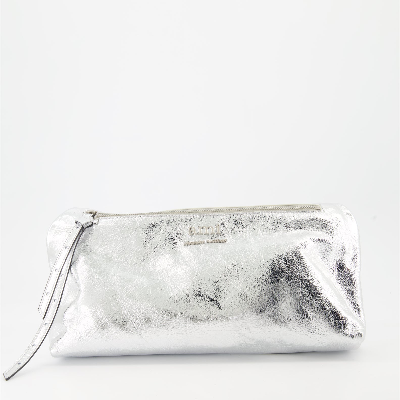 Metallic leather bag, luxury grocery bag, AMI Paris, high-end tote, crinkled leather accessory