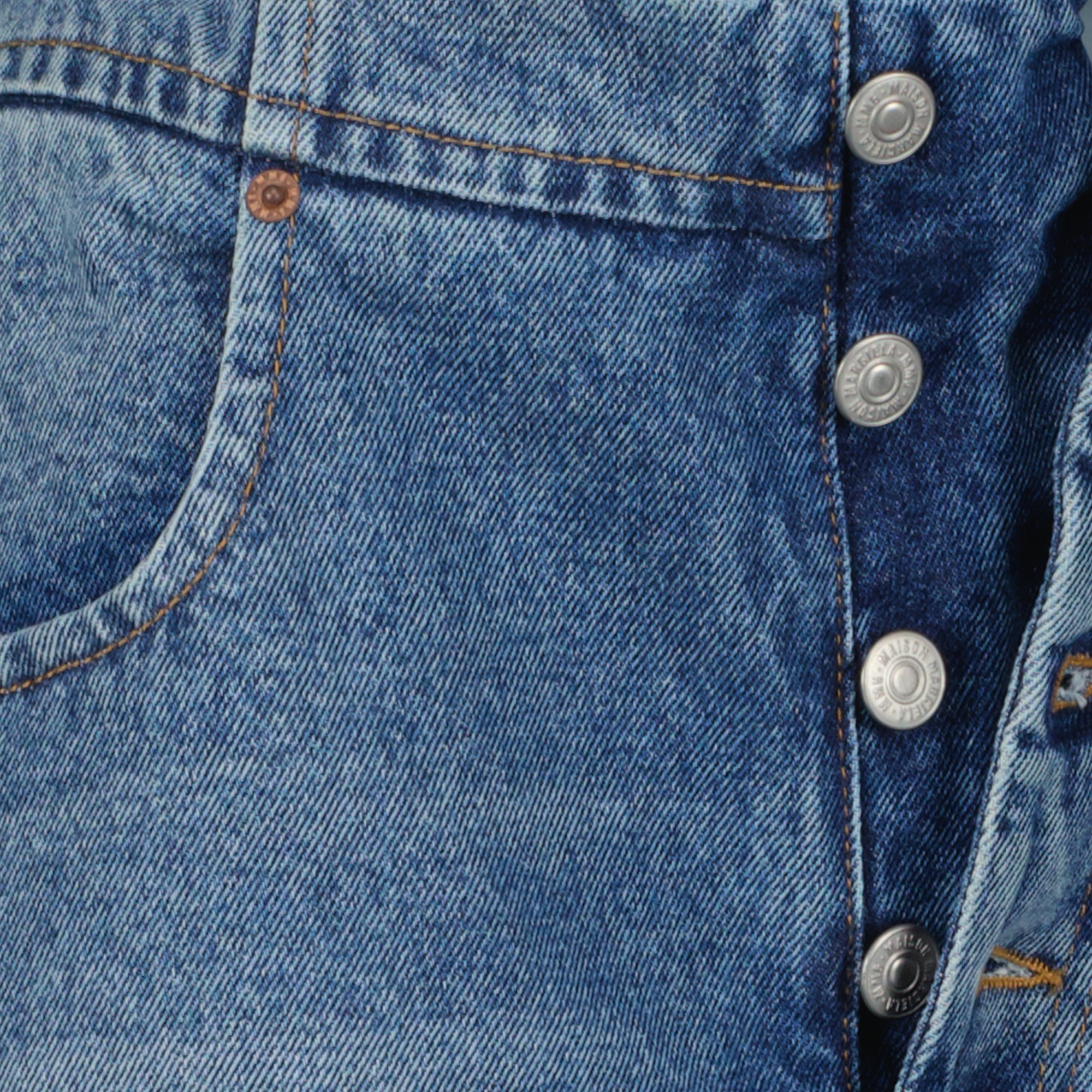 Image of High-Waisted Denim Jeans by Mm6 for Women - Season Autumn-Winter 2025 - Detail View 8