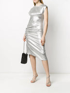 Imagem de Vestido Drapado em Lurex Prateado com Mangas Curtas da Rabanne para Mulheres - Temporada Outono-Inverno 2024 - Vista Traseira