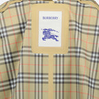 Capa Beig con Botones