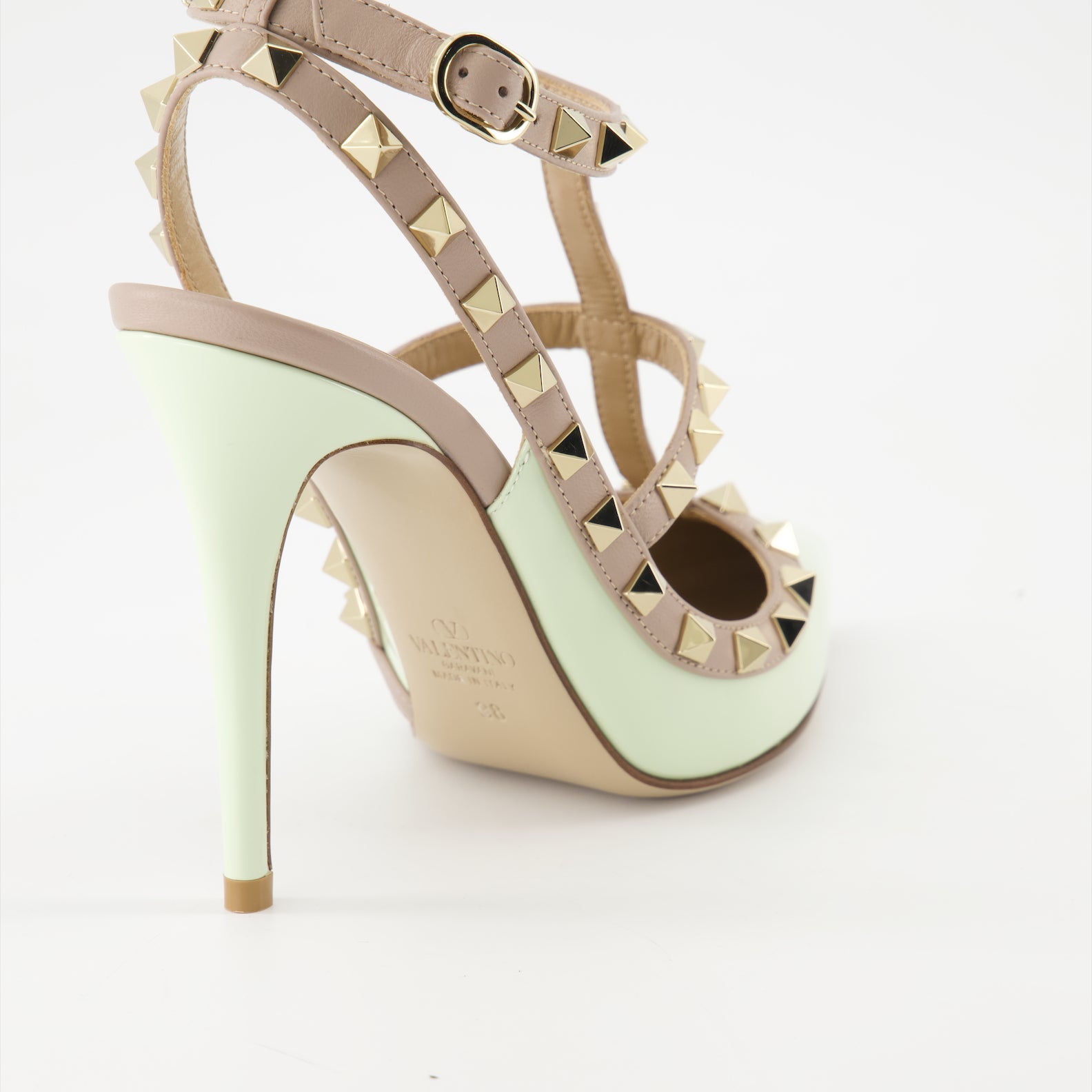 Valentino, Rockstud pumps, green leather pumps, luxury footwear, designer pumps