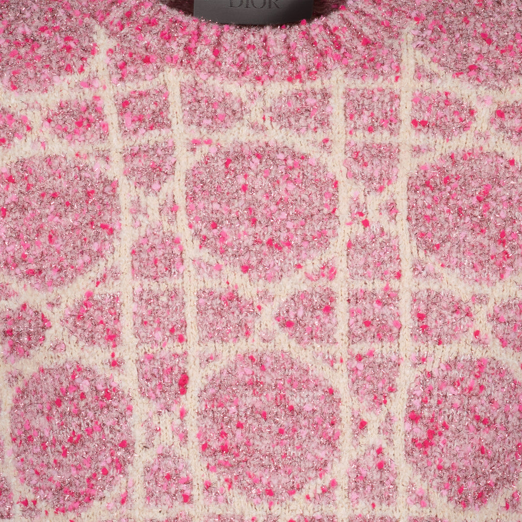 luxury cashmere sweater, Dior Cannage, pink cashmere sweater, high-end knitwear, sophisticated fashion