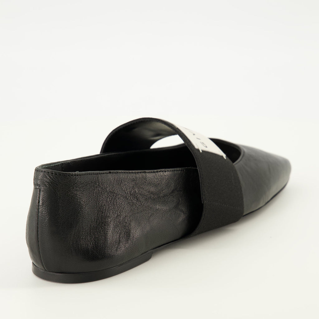Image de l'article Ballerines Sliced Square noir de la marque Givenchy pour Femme - Saison Printemps-Été 2026 - Vue arrière