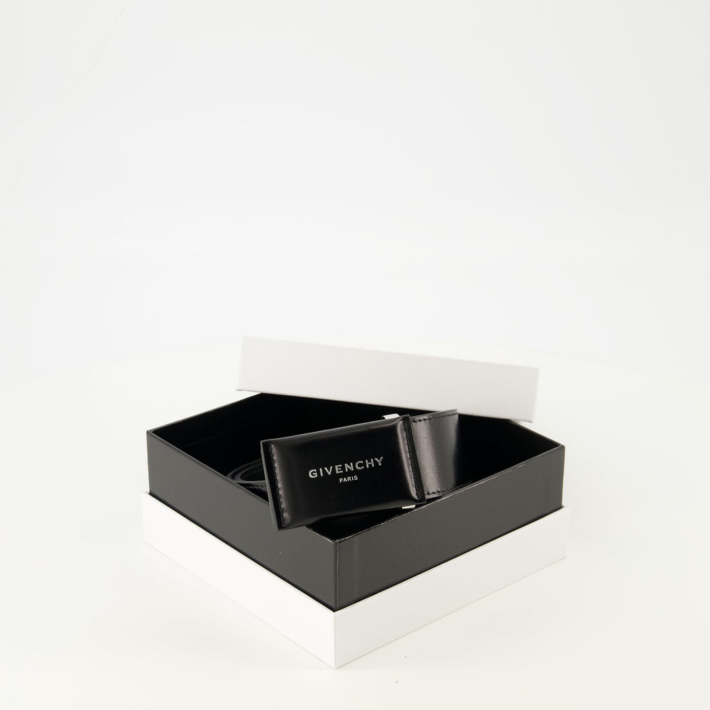 Image de l'article Ceinture en cuir noir de la marque Givenchy pour Homme - Saison Printemps-Été 2026 - Vue détaillée_3