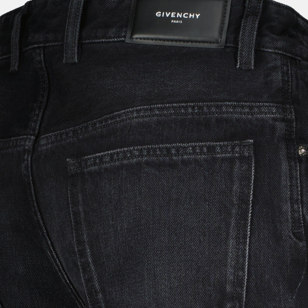 Image de l'article Jean Seam en denim noir de la marque Givenchy pour Homme - Saison Printemps-Été 2026 - Vue détaillée_1