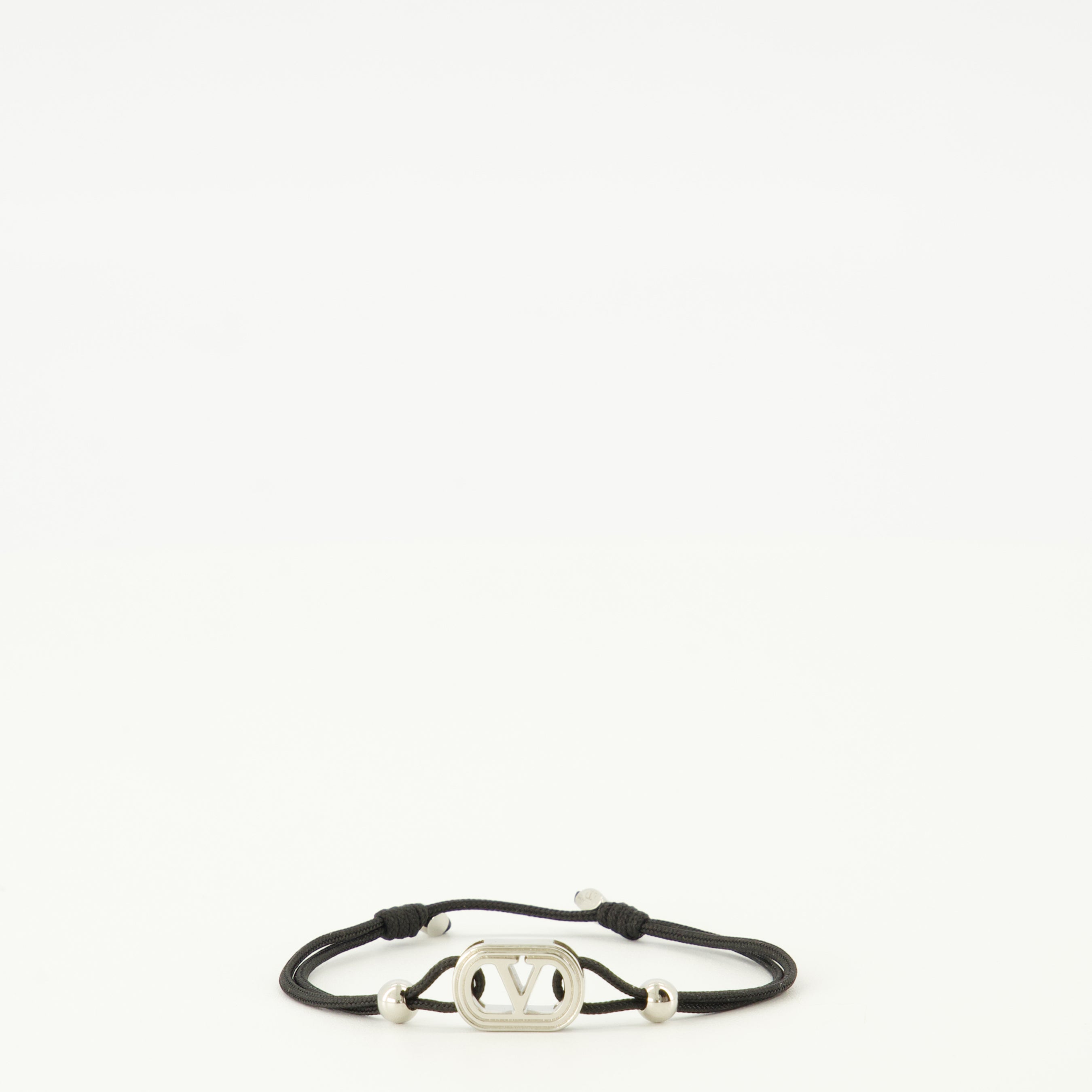 Image de l'article Bracelet Ovalette avec cordon de la marque Valentino Garavani pour Homme - Saison Printemps-Été 2026 - Vue de Face