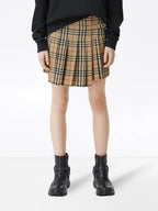 checked pattern skirt, Burberry skirt, beige skirt, luxury fashion, women's fashion
