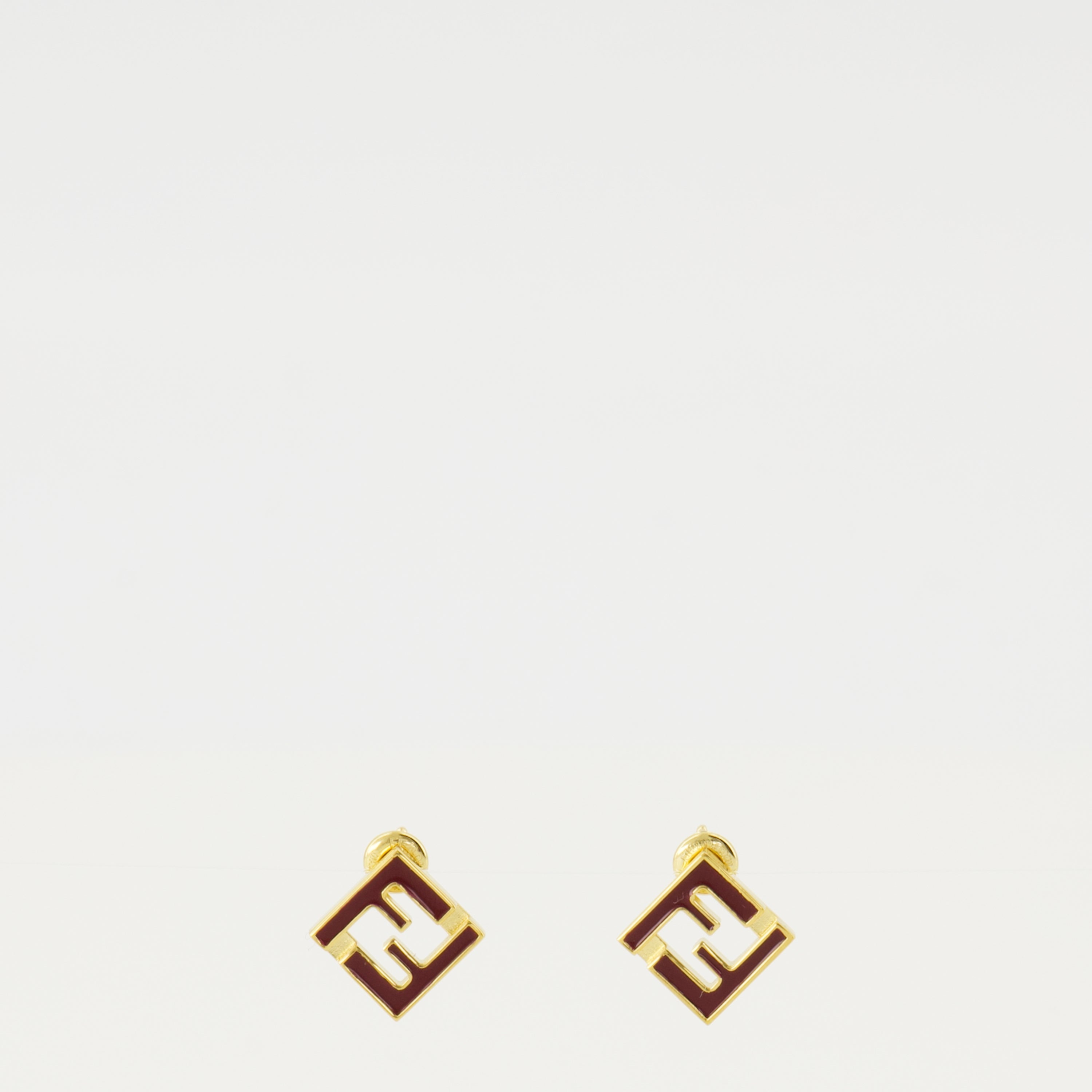 Bilde av Forver Bordeaux-øredobber fra Fendi for kvinner - Sesong Vår-Sommer 2026 - Detaljvisning 1