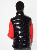 Bild des schwarzen Tibb-Gilets von Moncler für Herren - Saison Herbst-Winter 2025 - Detailansicht 1