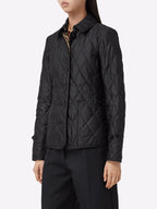 Burberry Women, Quilted Jacket, Luxury Fashion, Women's Outerwear, Elegant Jackets