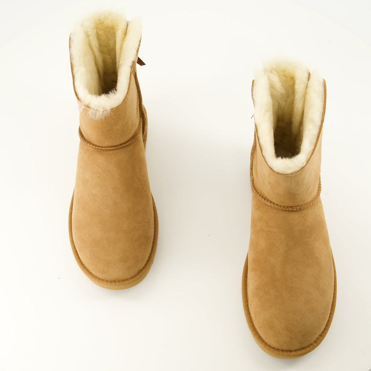 Botas Bailey Bow II de piel de oveja