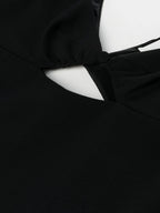 Image de la robe découpée par AMI Paris pour femmes - Saison Automne-Hiver 2022 - Modèle vue 5