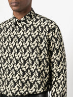 Image de chemise en viscose à motif de Saint Laurent pour hommes - Saison Printemps-Été 2023 - Vue modèle 4