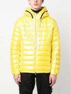 モンクレールのメンズキルティングアキナリジャケットの画像 - シーズン春夏2023 - モデルのビュー2