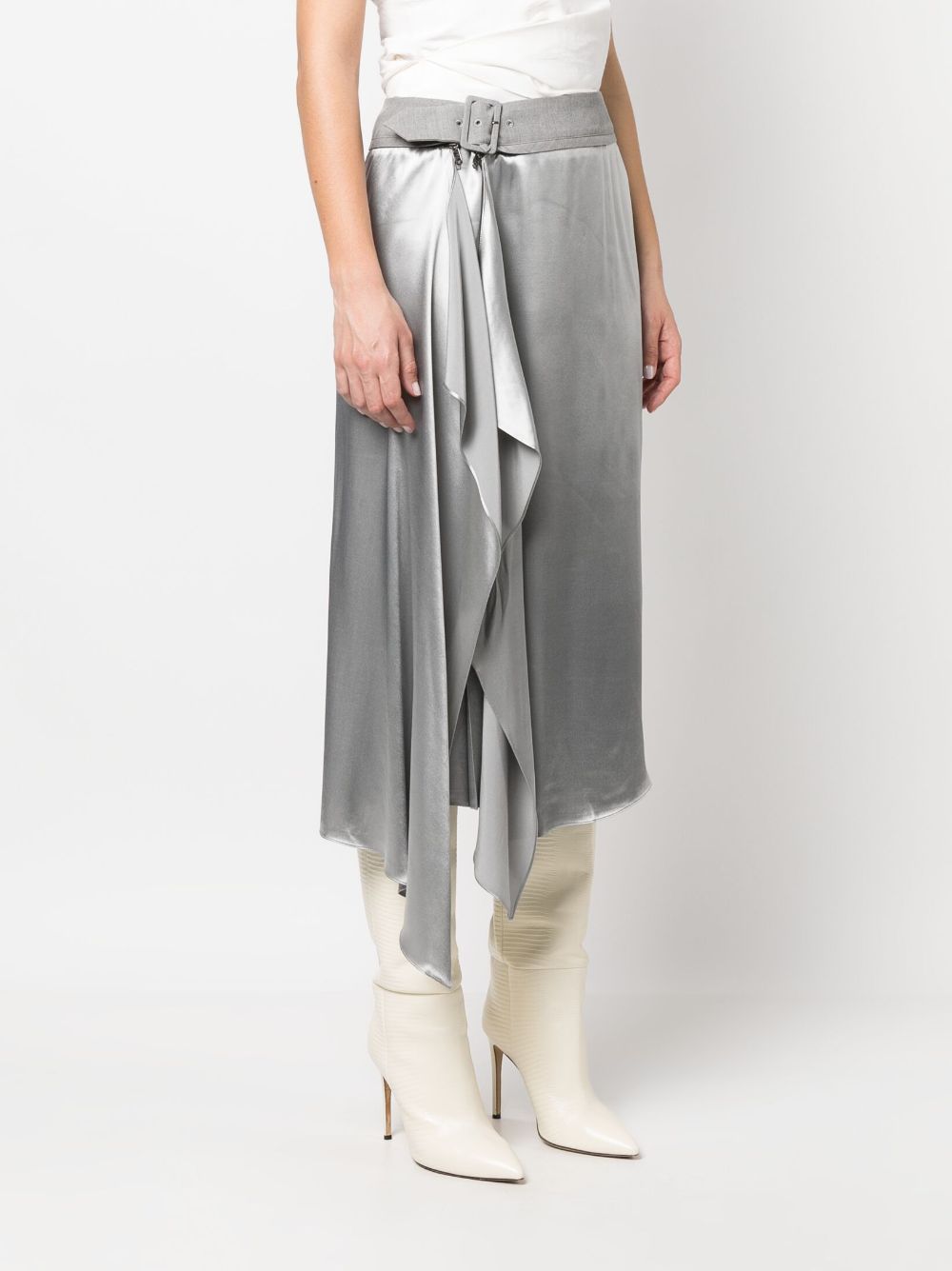 Fendi, grey satin skirt, women’s luxury fashion, elegant Fendi skirt, high-end satin skirt