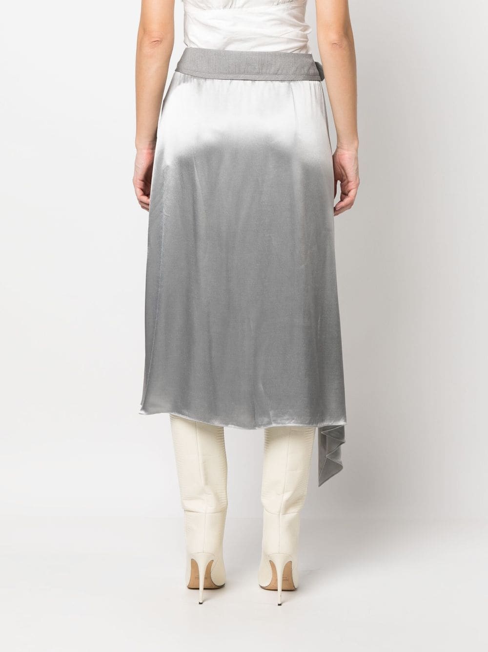 Fendi, grey satin skirt, women’s luxury fashion, elegant Fendi skirt, high-end satin skirt