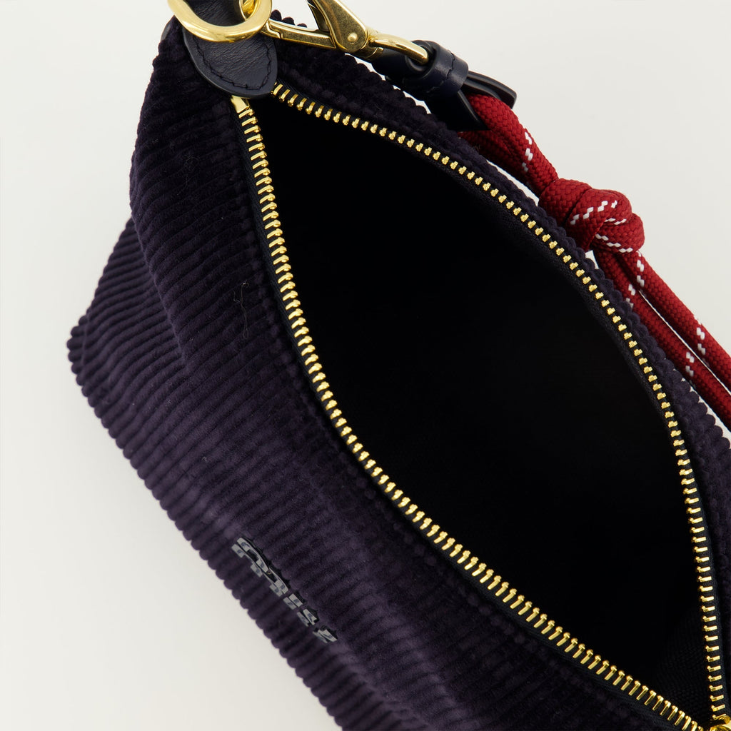 Image d'une trousse en velours côtelé bleu marine par Miu Miu pour femmes - Saison Printemps-Été 2026 - Détail 2