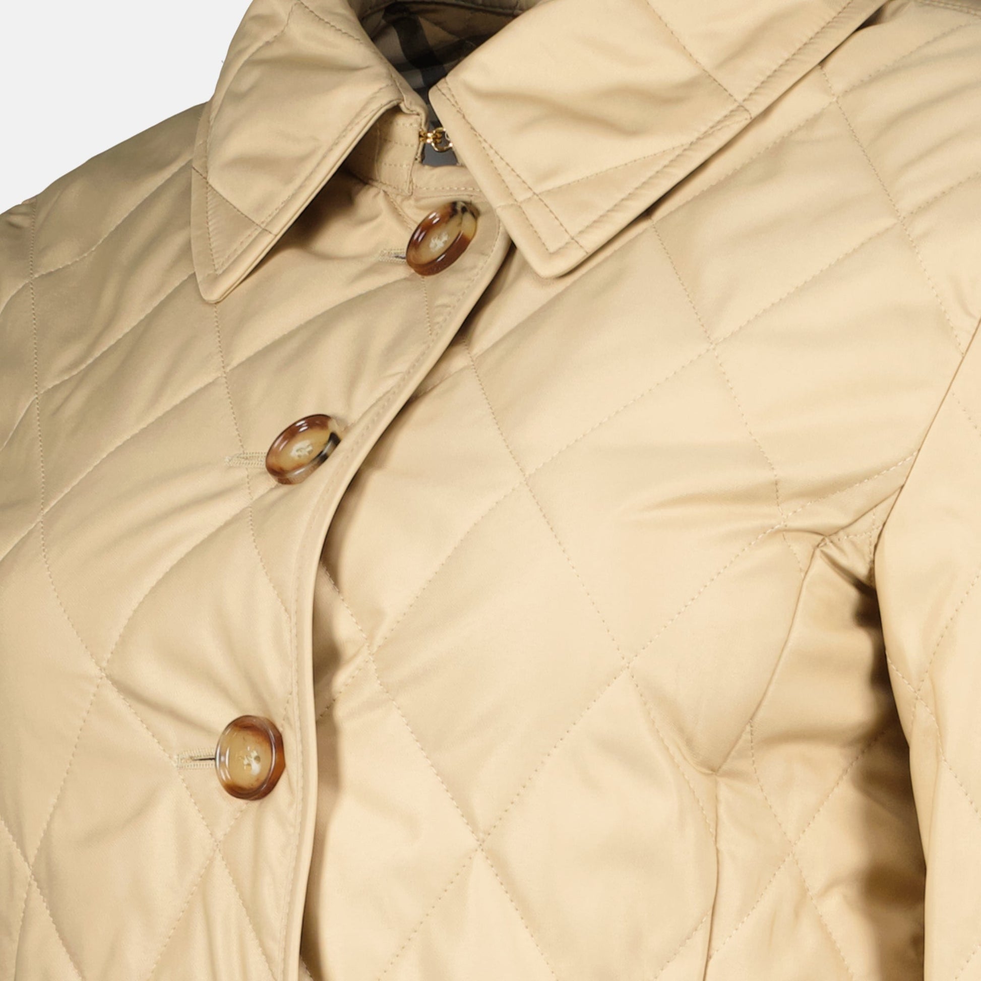 quilted beige jacket, Burberry, Autumn-Winter 2024, luxury outerwear, diamond quilting