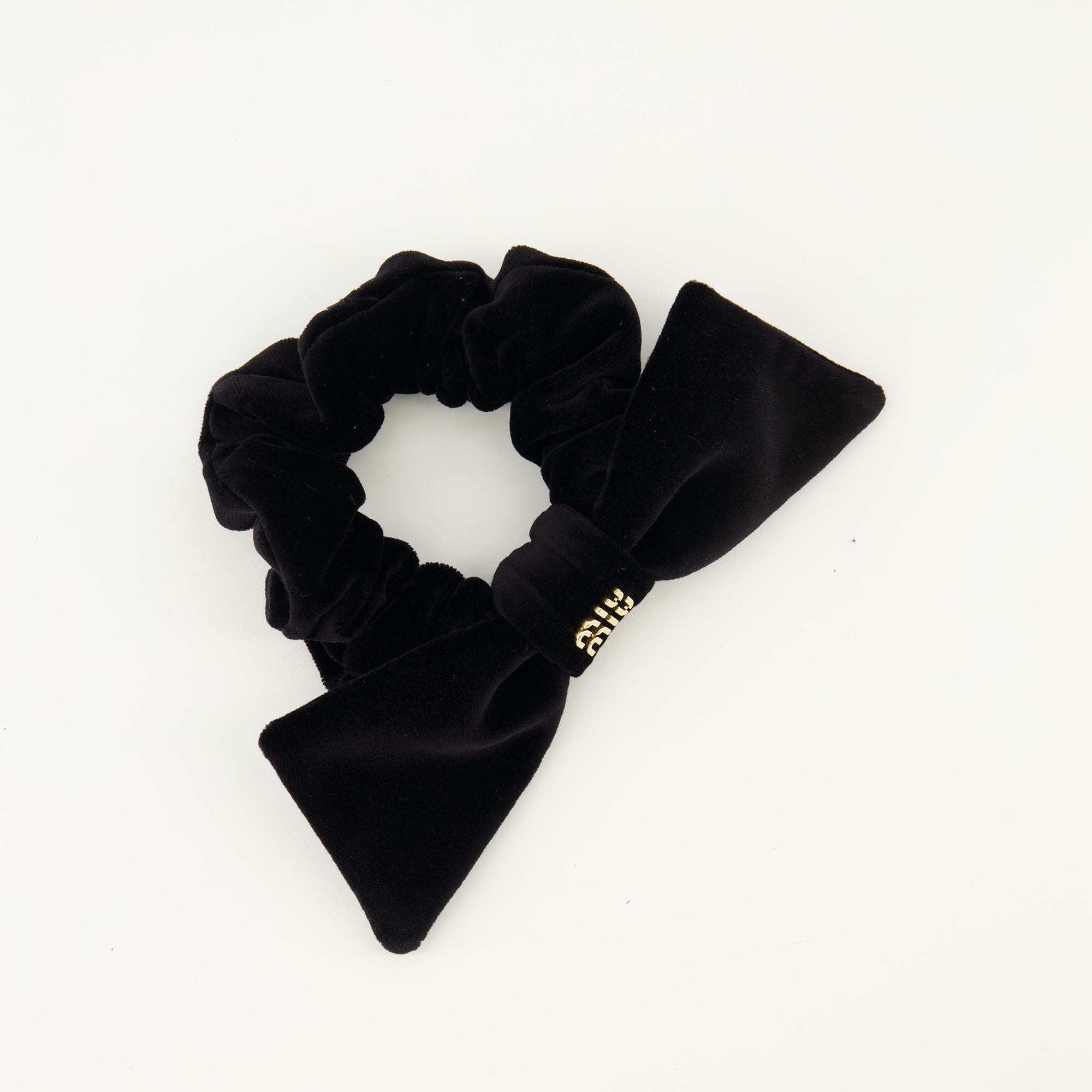 black velvet scrunchie, Miu Miu accessory, fashion scrunchie, luxury hair accessory, spring-summer collection 2026