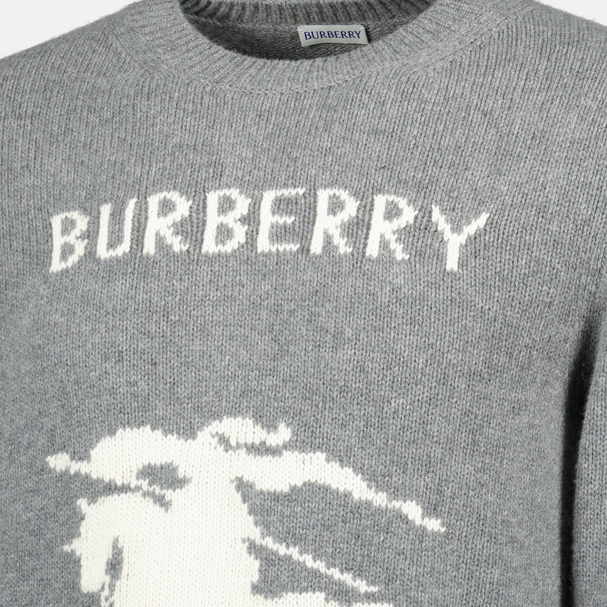 Image de l'article Pull en laine et cachemire EKD gris de la marque Burberry pour Homme - Saison Printemps-Été 2026 - Vue détaillée_2