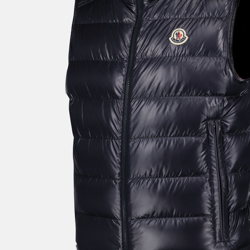 Image d'une doudoune sans manches bleu marine par Moncler pour hommes - Saison Automne-Hiver 2024 - Détail Vue 5