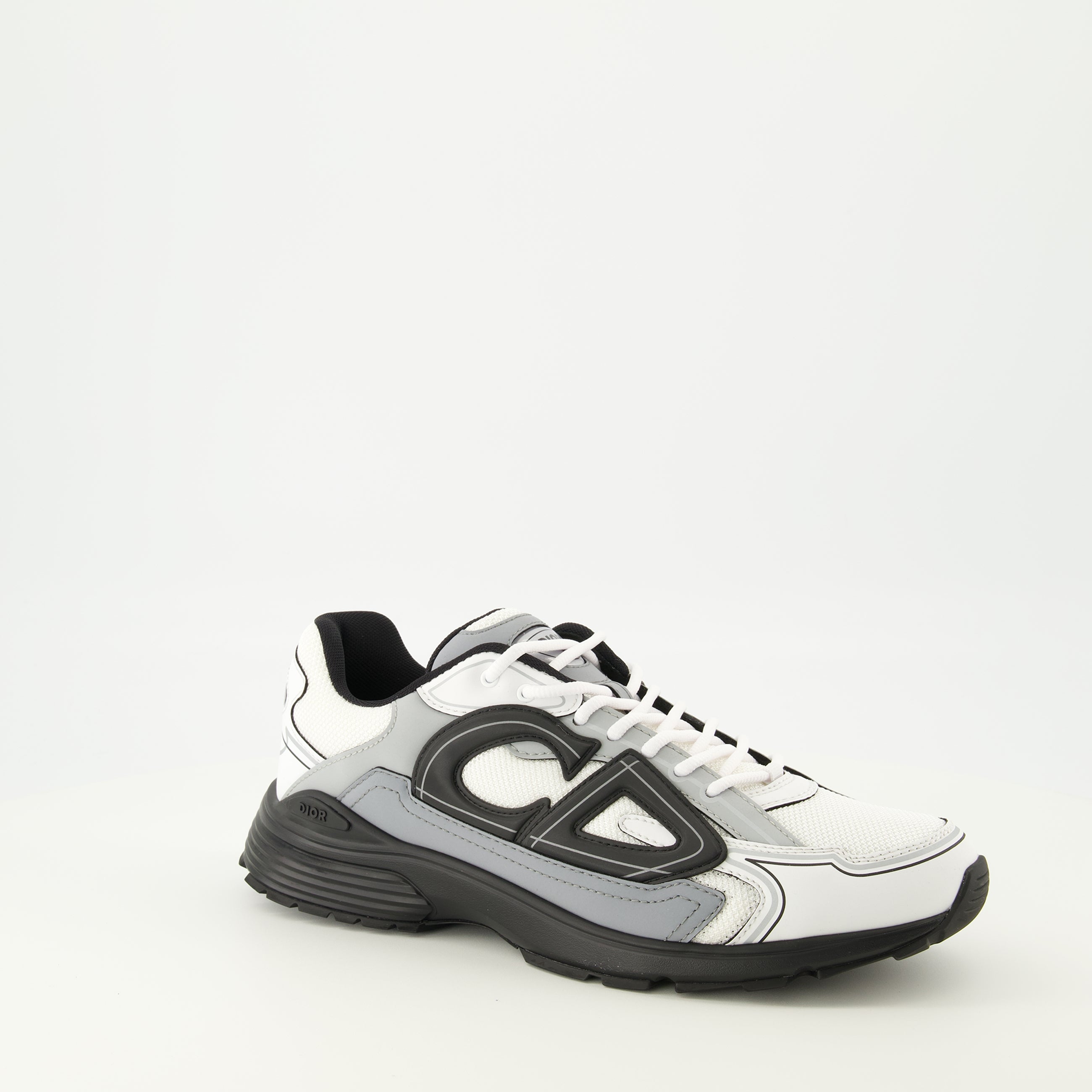 Immagine delle Sneakers Grigie B30 di Dior per Uomo - Stagione Primavera-Estate 2026 - Vista Frontale Destra in Tre Quarti