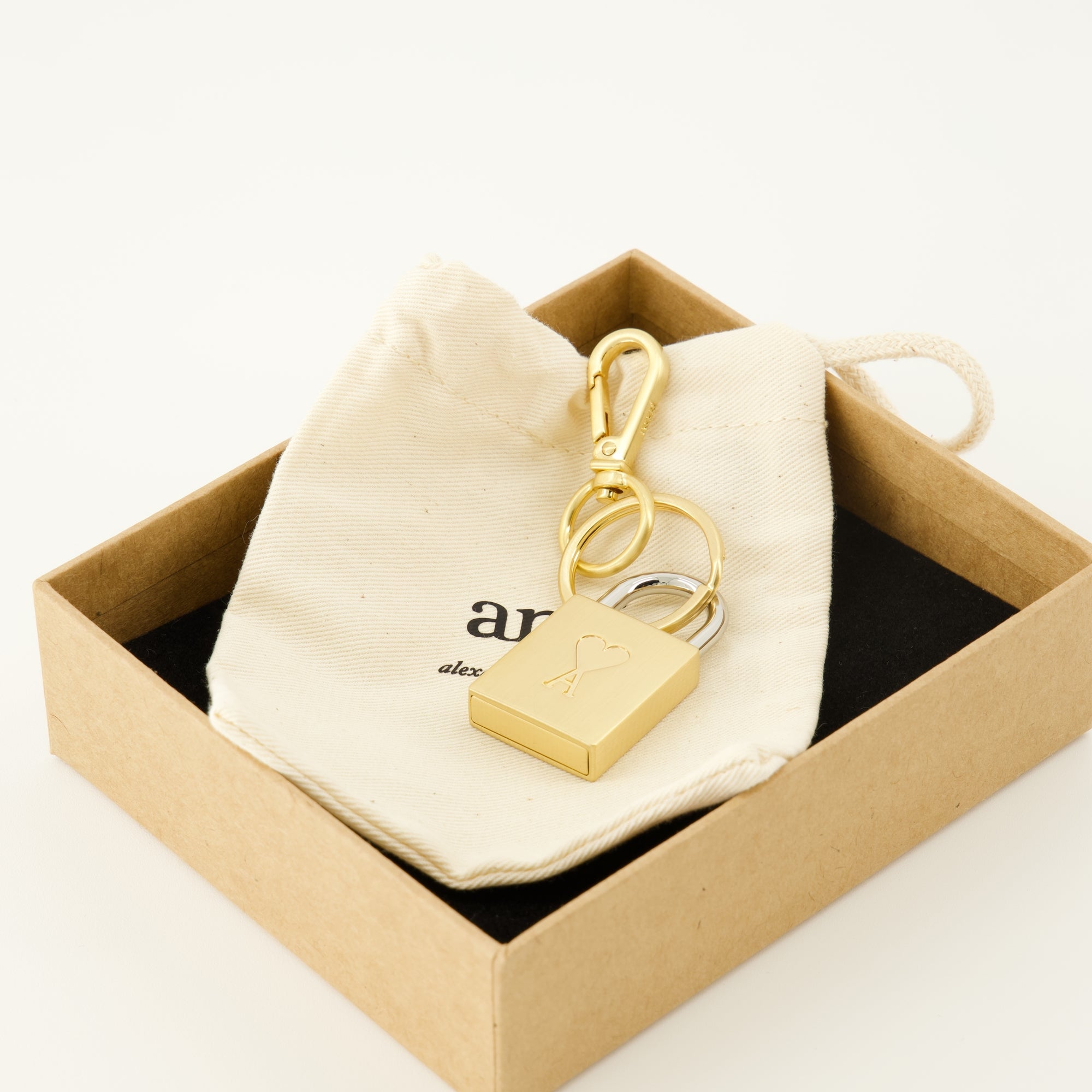 Ami de coeur keychain, AMI Paris, keychain, stylish accessory, gold and silver finish